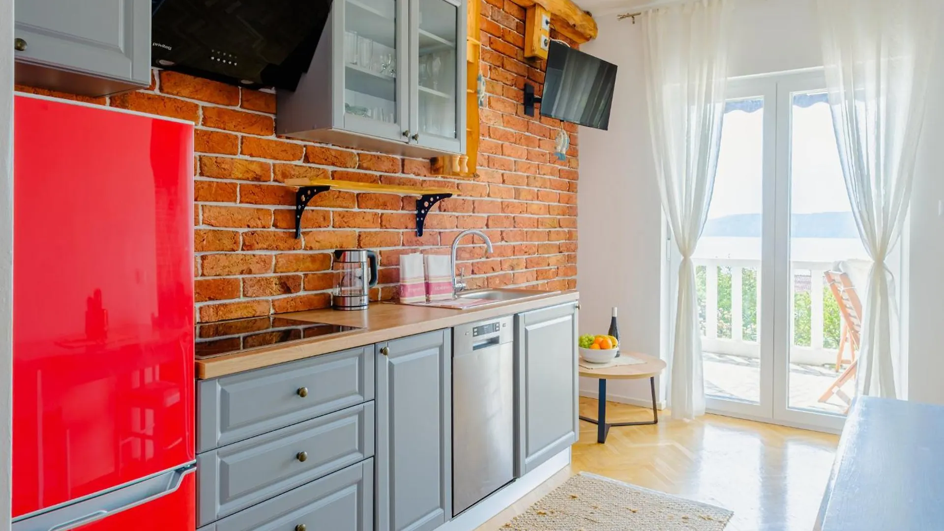 Apartments In Villa Azur Novi Vinodolski